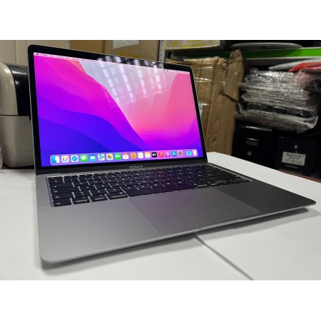 Apple Macbook Air 13" 2020